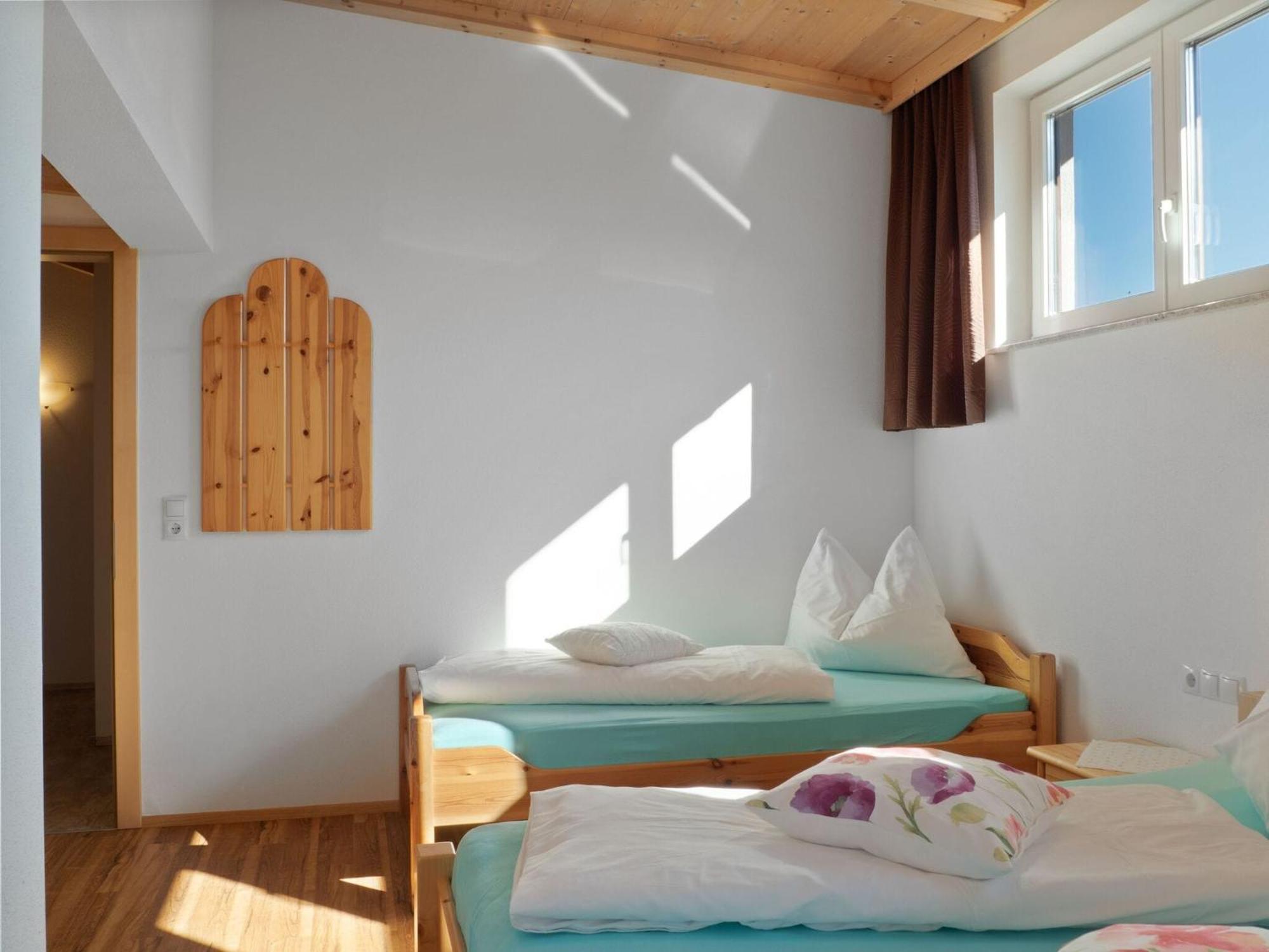 Lovely Apartment With Terrace In Fuegenberg ภายนอก รูปภาพ