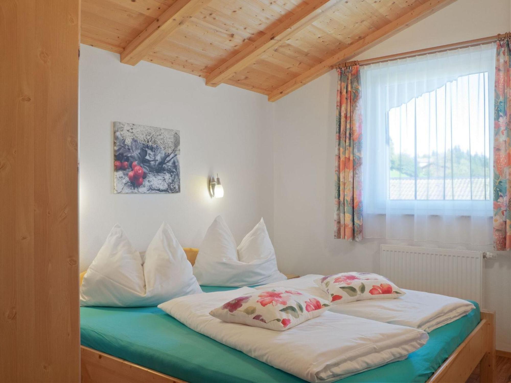 Lovely Apartment With Terrace In Fuegenberg ภายนอก รูปภาพ